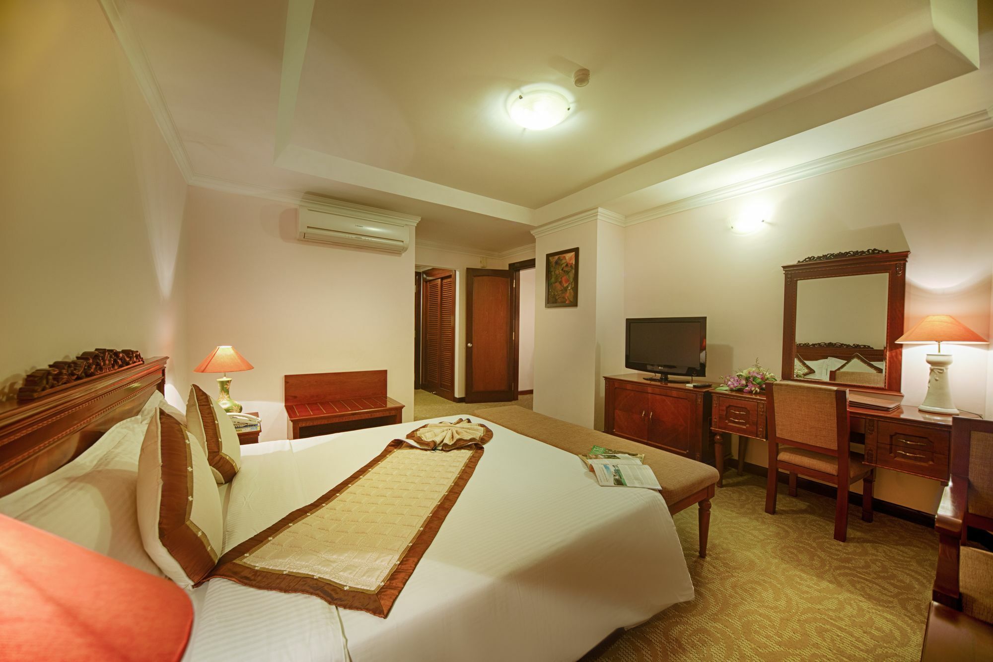 Muong Thanh Grand Phuong Dong Vinh Exterior photo